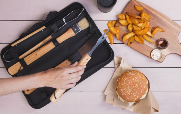 Набор для барбекю "Смак", цвет черный интернет магазин karuselpodarkov.ru